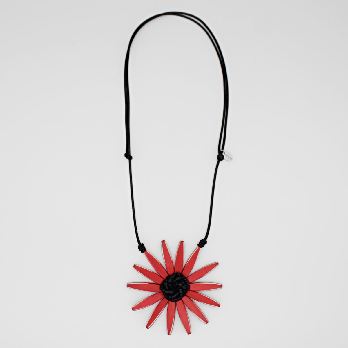 Red flower chunky necklace