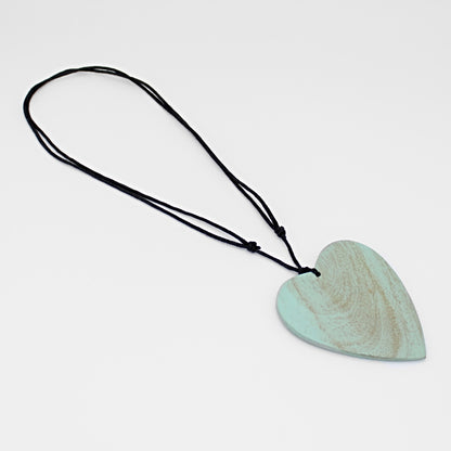 Mint Gabi Heart Wood Necklace