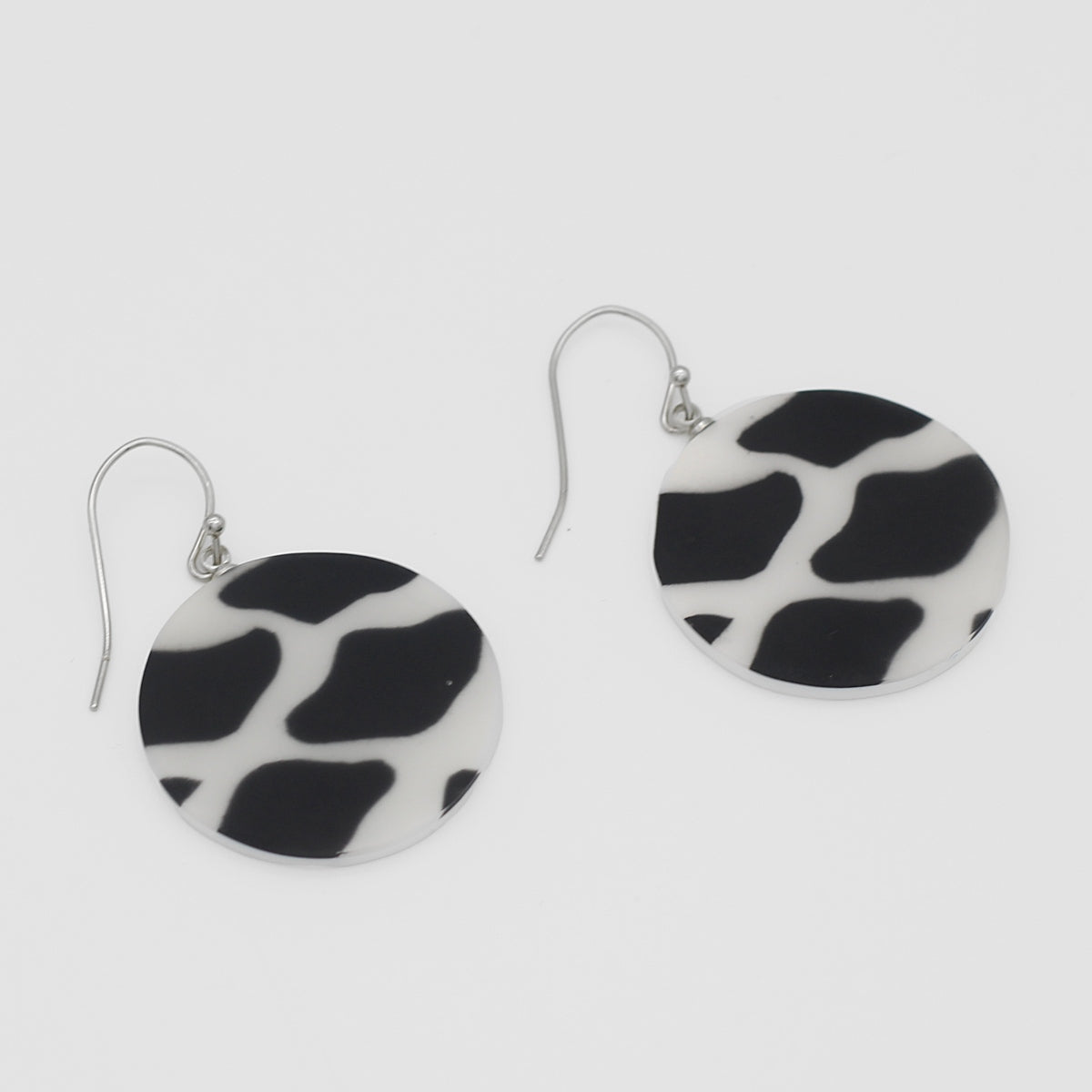 Black Utari Earrings