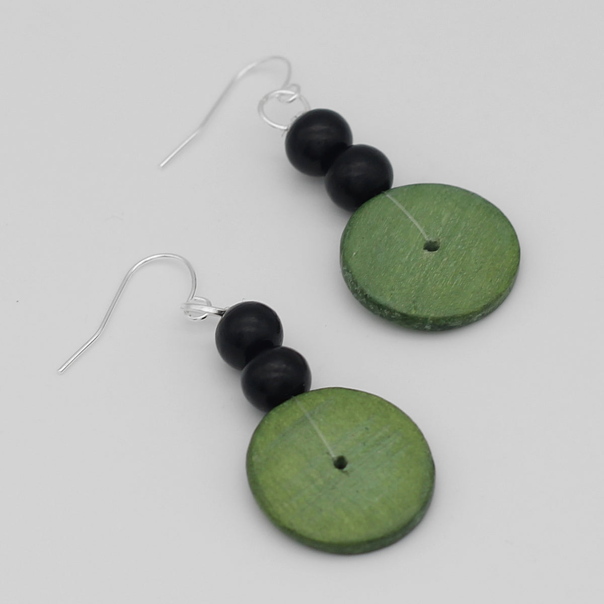 Green and Black Dangle Earring