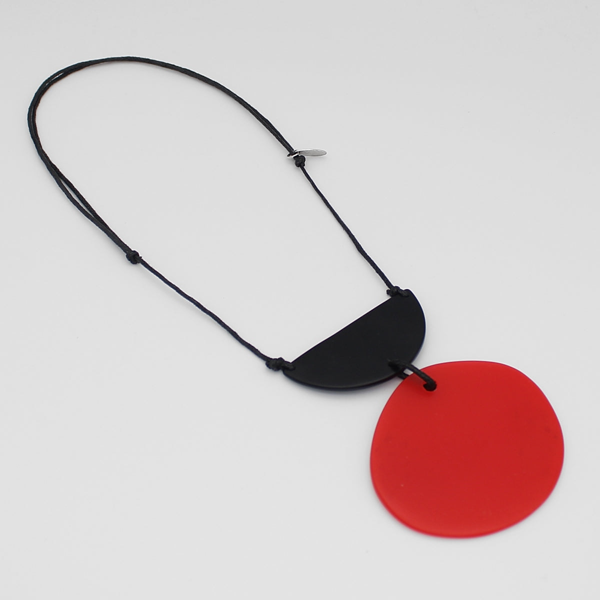 Red and Black Geometric Pendant Necklace