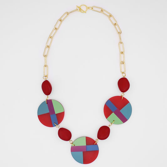 Resin Radiance Statement Necklace