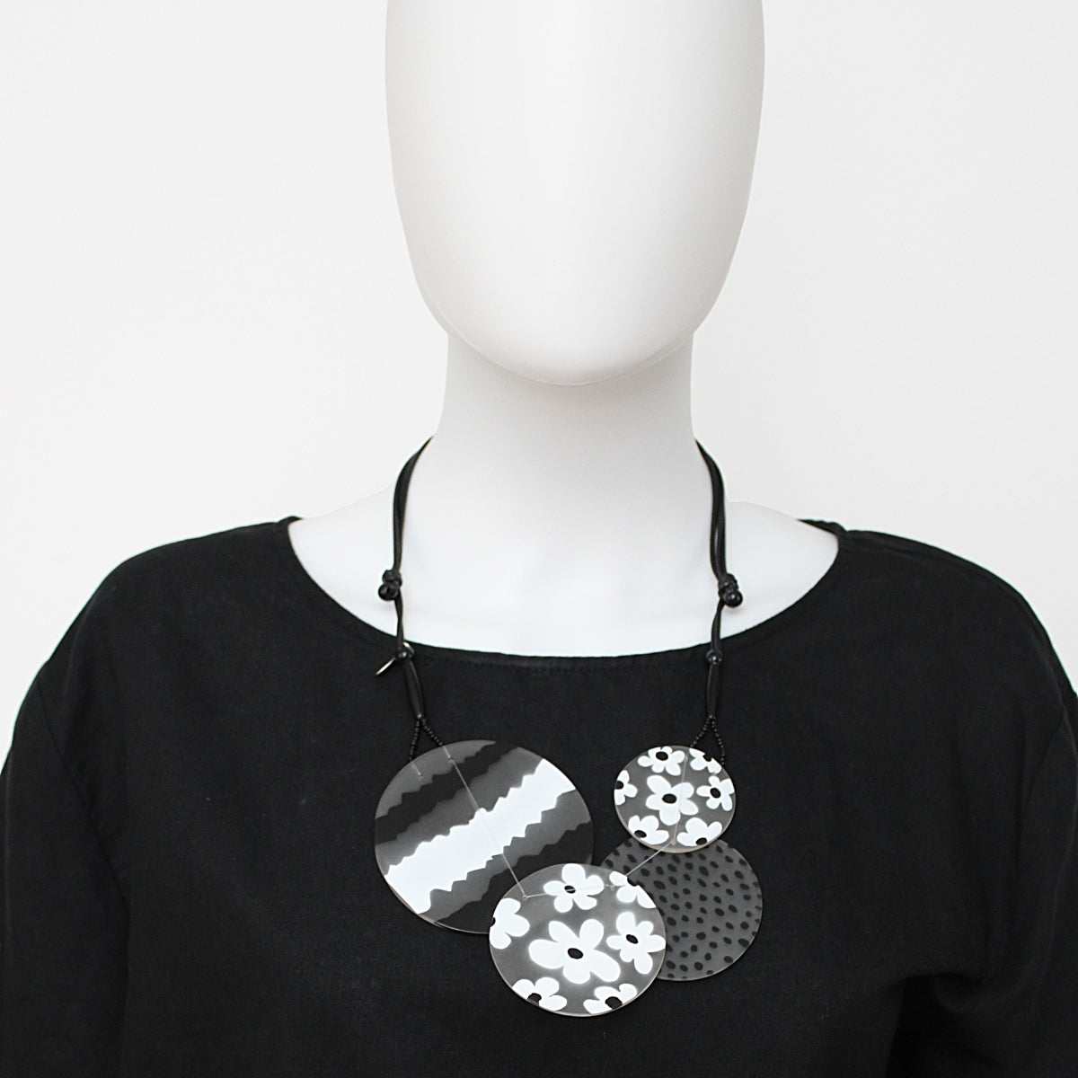 Floral Frosted Laila Necklace